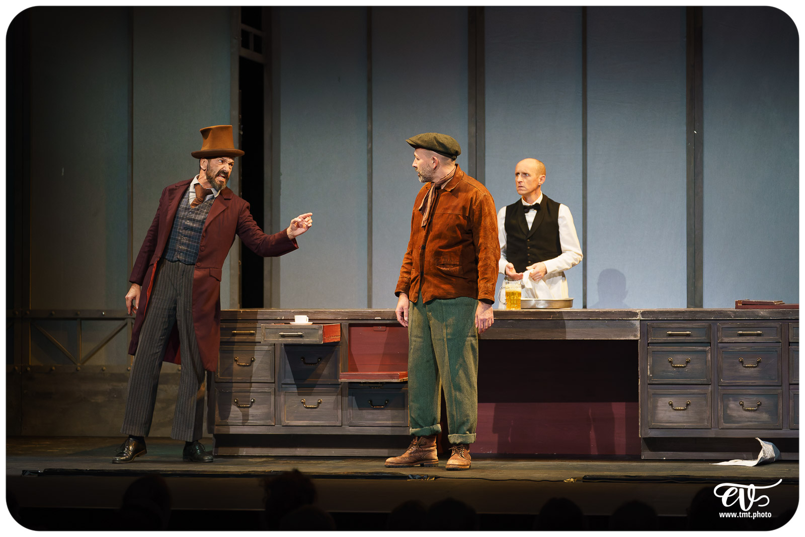 LES TÉMÉRAIRES (LE GRENIER DE BABOUCHKA)